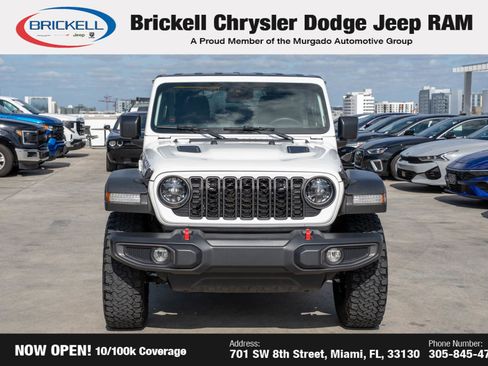 Used 2024 Jeep Wrangler Rubicon image 2