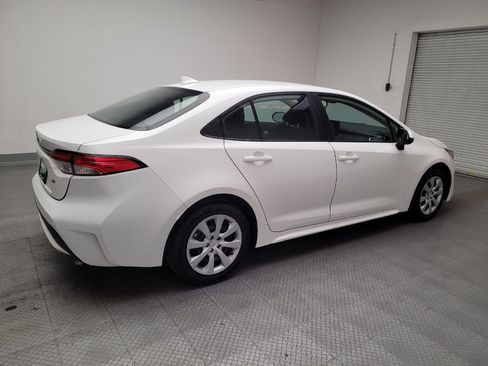 Used 2022 Toyota Corolla LE image 10