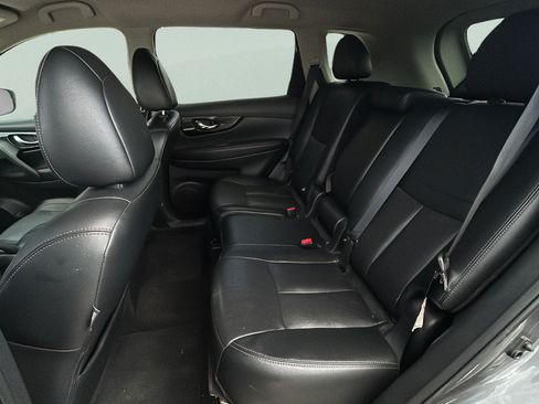 Used 2019 Nissan Rogue SL FWD image 14