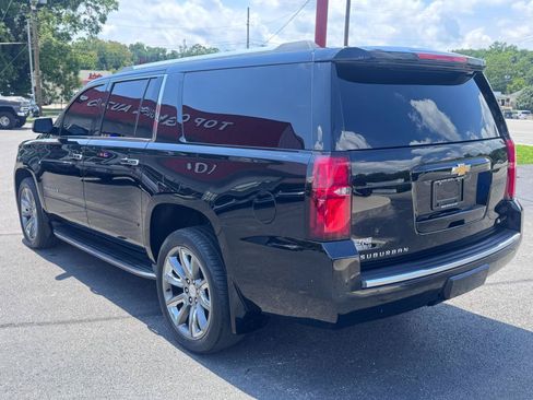 Used 2018 Chevrolet Suburban Premier AWD/4WD image 5