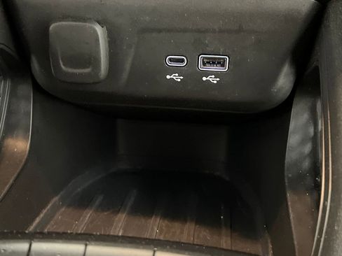 Used 2025 Chevrolet TrailBlazer LT AWD/4WD image 45