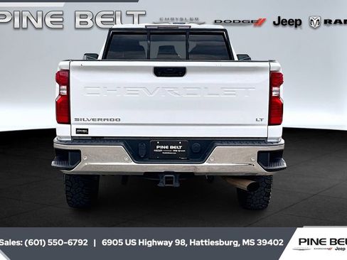 Used 2021 Chevrolet Silverado 2500 LT w/ Fleet Comfort Package image 4