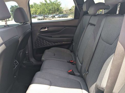 Used 2021 Hyundai Santa Fe SE FWD image 16