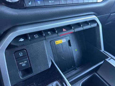 Used 2024 Toyota Tundra Platinum image 24