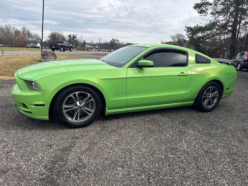 Used 2014 Ford Mustang Premium image 5