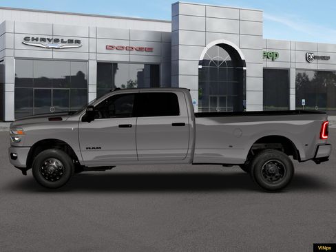 New 2026 RAM 3500 Big Horn AWD/4WD image 3