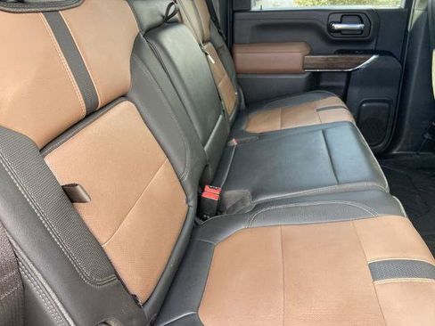 Used 2023 Chevrolet Silverado 3500 High Country image 23