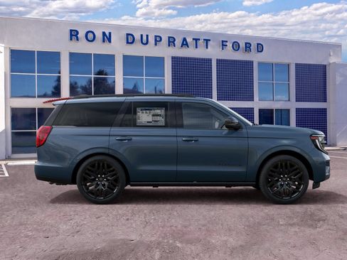 New 2027 Ford Expedition Platinum w/ Stealth Performance Package AWD/4WD image 6