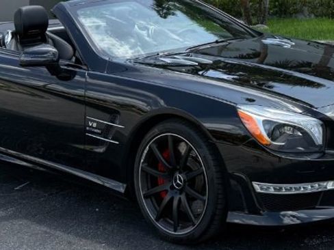 Used 2014 Mercedes-Benz SL 63 AMG image 4