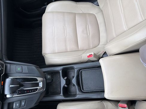 Used 2017 Honda CR-V Touring image 20