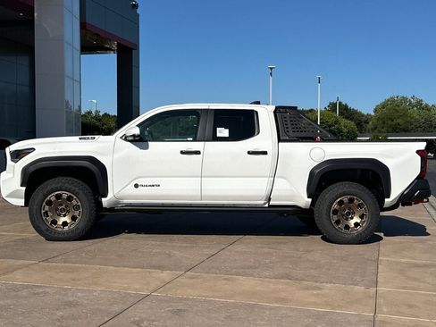 New 2026 Toyota Tacoma 4x4 Double Cab Hybrid image 7