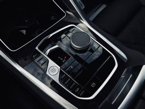 New 2026 BMW X6 M60i image 32