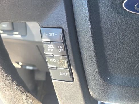 Used 2011 Ford F150 XLT RWD image 27