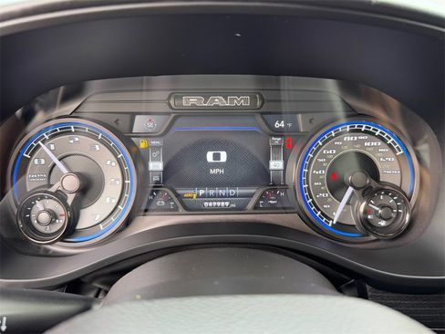 Used 2022 RAM 1500 Limited w/ Body Color Bumper Group image 26