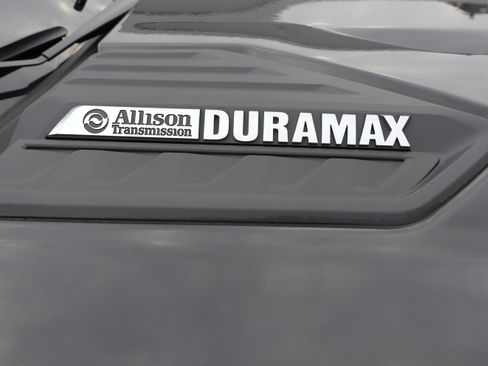 Certified 2024 Chevrolet Silverado 2500 LTZ w/ LTZ Plus Package image 12