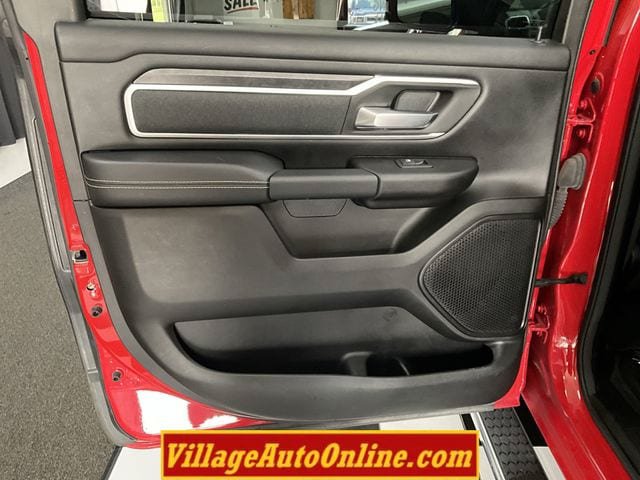 Used 2023 RAM 1500 Big Horn AWD/4WD image 28