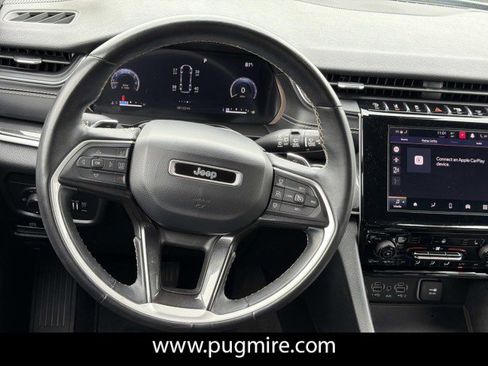 Used 2021 Jeep Grand Cherokee L Laredo AWD/4WD image 23