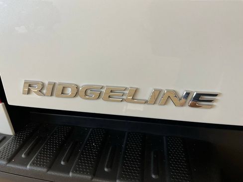 Used 2022 Honda Ridgeline Black Edition image 24