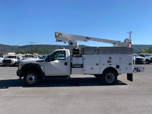Used 2013 Ford F450 XL w/ Snow Plow Prep Pkg image 5