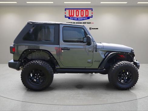 Used 2021 Jeep Wrangler Sport AWD/4WD image 2