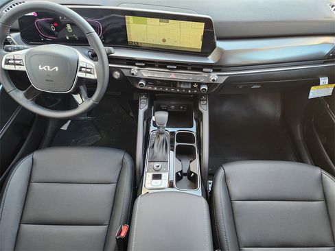 New 2025 Kia Telluride S image 19