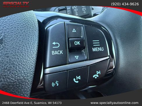 Used 2022 Ford Escape SEL image 16