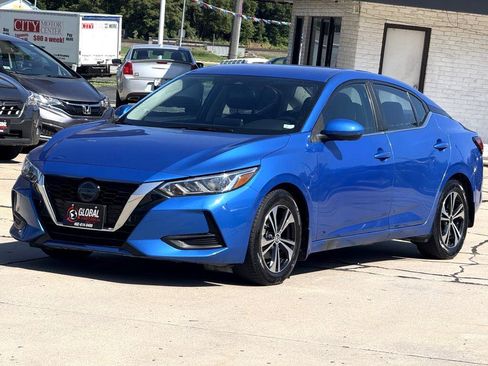 Used 2021 Nissan Sentra SV image 3