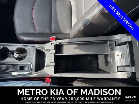 Used 2022 Chevrolet Equinox RS w/ RS Leather Package AWD/4WD image 22