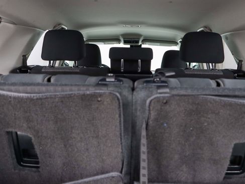 Used 2020 Toyota 4Runner SR5 image 31