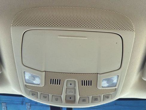 Used 2018 Ford Edge SEL w/ Equipment Group 201A image 21