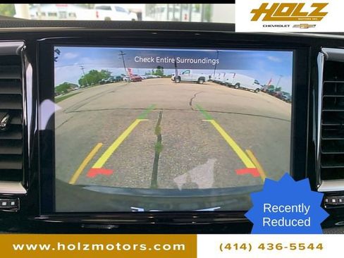 Used 2024 Chrysler Pacifica Touring-L image 20