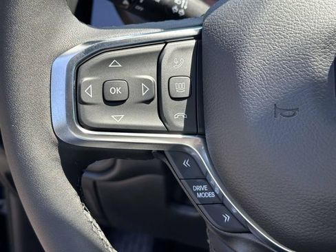 New 2026 RAM 1500 Laramie AWD/4WD image 4