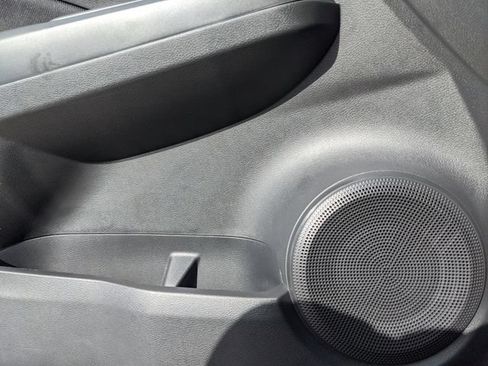 Certified 2025 Nissan Kicks Play S FWD image 27