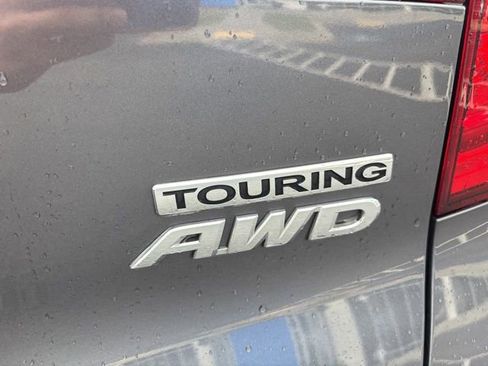 Used 2016 Honda Pilot Touring image 8