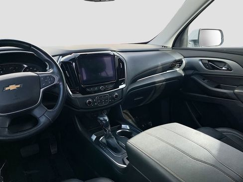 Used 2021 Chevrolet Traverse LT FWD image 23