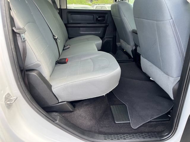 Used 2017 RAM 2500 Tradesman w/ Chrome Appearance Group AWD/4WD image 18
