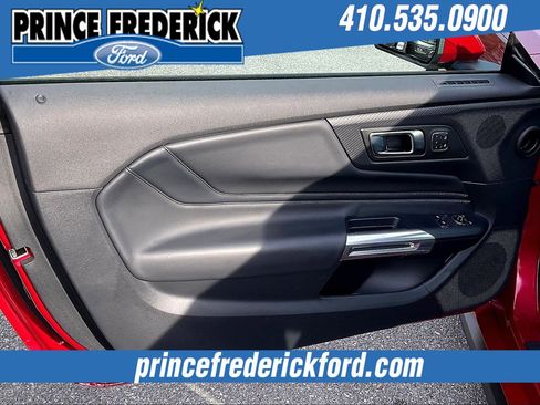 Used 2024 Ford Mustang Premium image 21