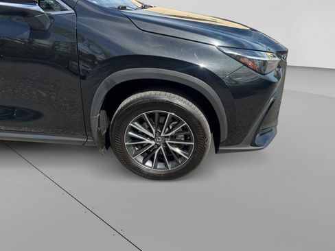 Used 2024 Lexus NX 350 AWD image 4
