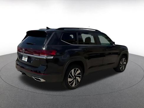 Used 2026 Volkswagen Atlas SE AWD/4WD image 14
