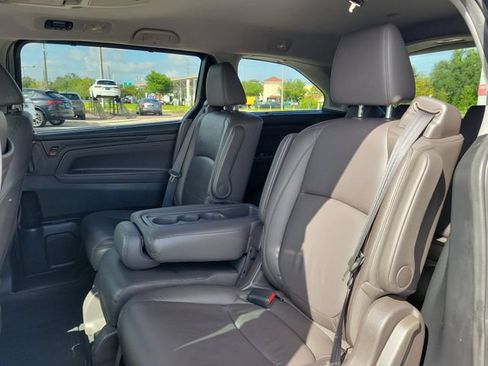 Used 2018 Honda Odyssey Elite image 10