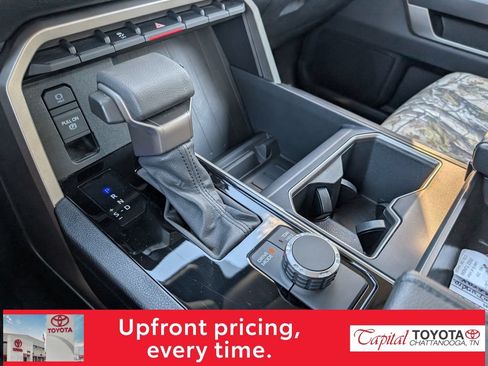Used 2022 Toyota Tundra SR5 w/ Convenience Package RWD image 23