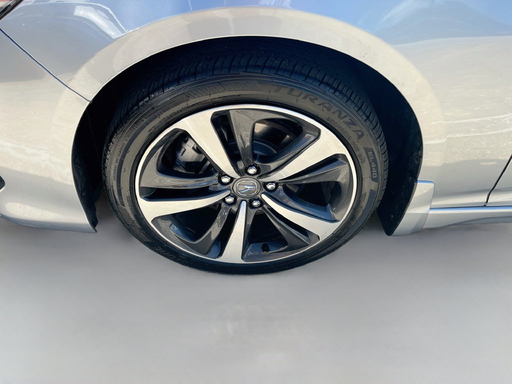 Used 2025 Acura TLX w/ Technology Package FWD image 32
