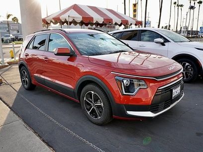 Certified 2023 Kia Niro EX