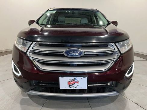 Used 2017 Ford Edge Titanium w/ Technology Package AWD/4WD image 3