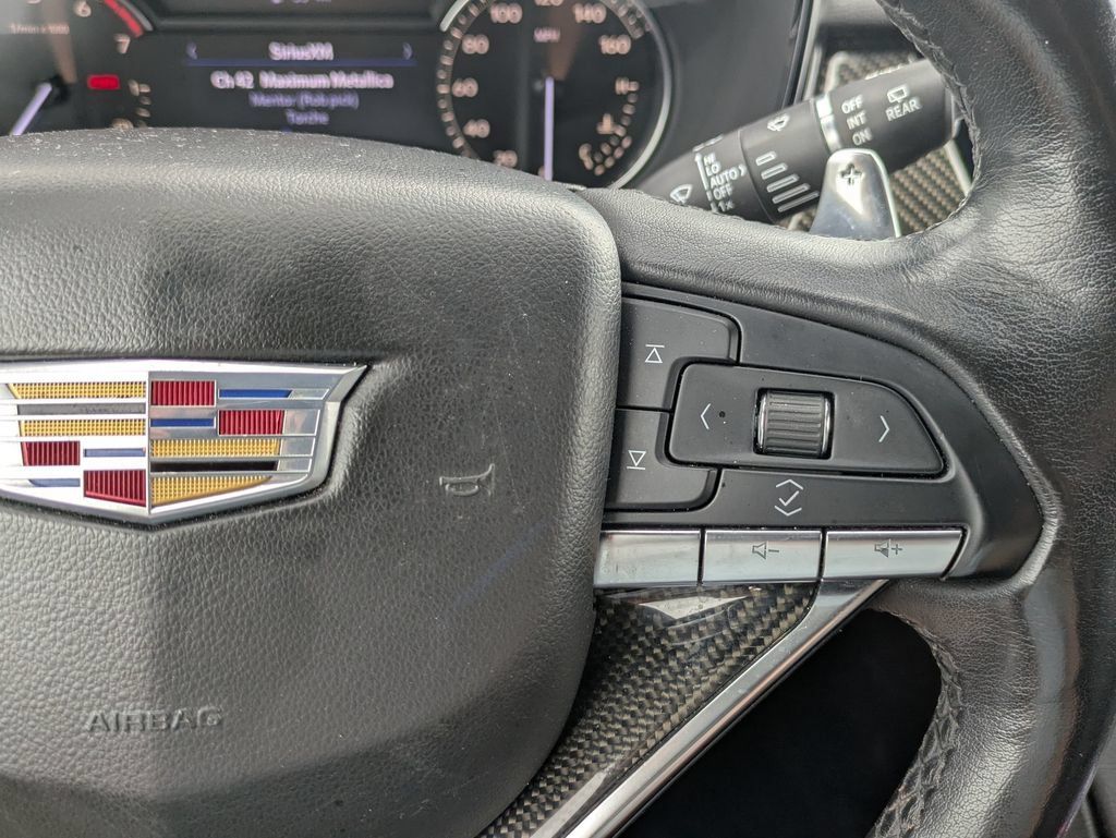 Used 2020 Cadillac XT6 Sport AWD/4WD image 21