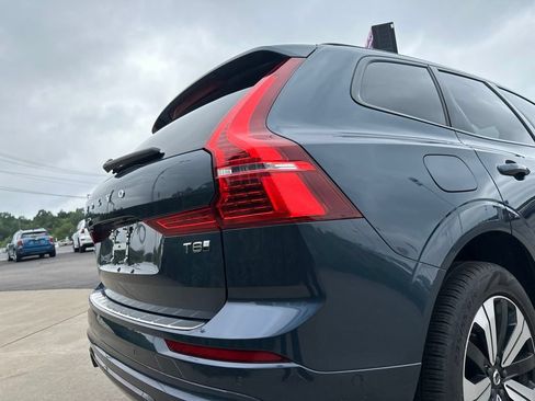 Certified 2025 Volvo XC60 T8 Plus w/ Protection Package Premier AWD/4WD image 15