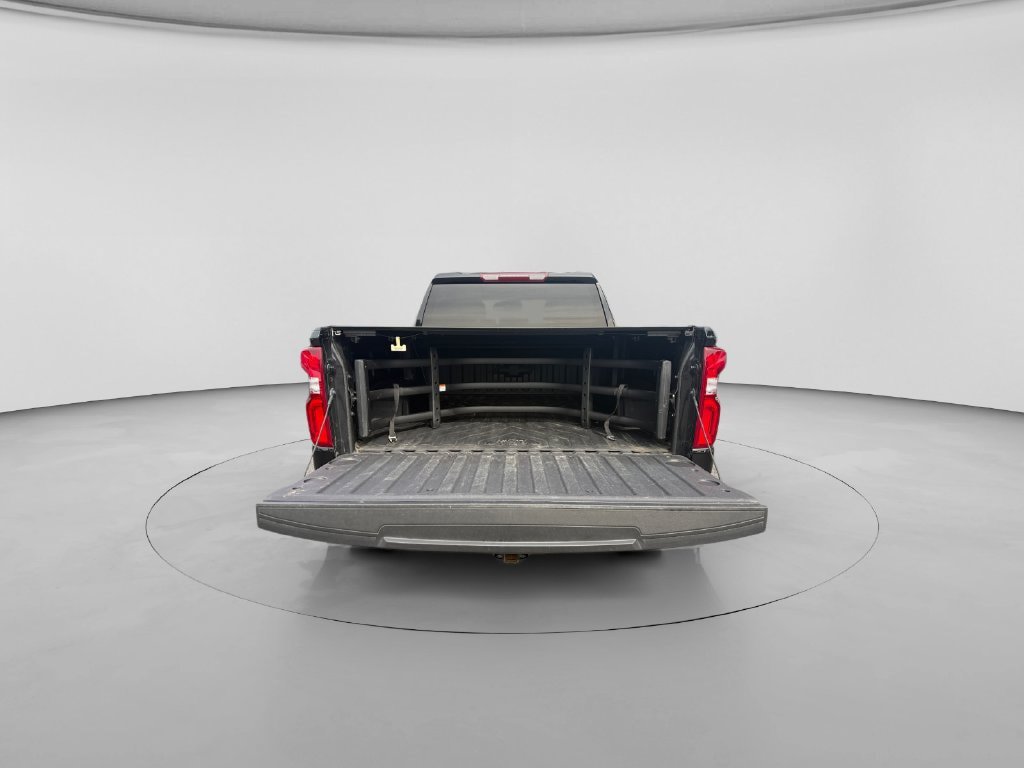 Used 2024 Chevrolet Silverado 1500 RST AWD/4WD image 15