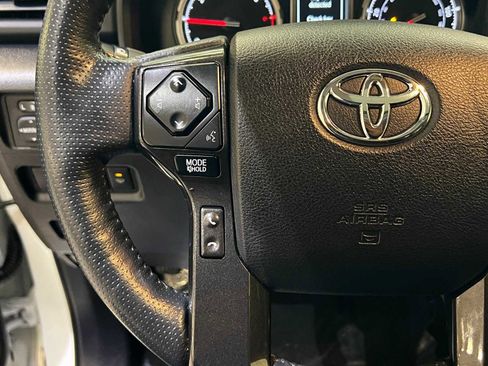 Certified 2023 Toyota 4Runner TRD Off-Road Premium image 22