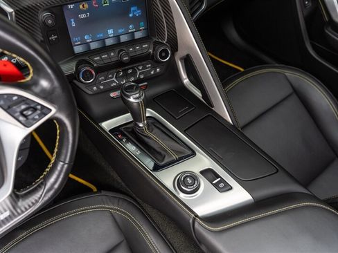 Used 2018 Chevrolet Corvette Z06 RWD image 88