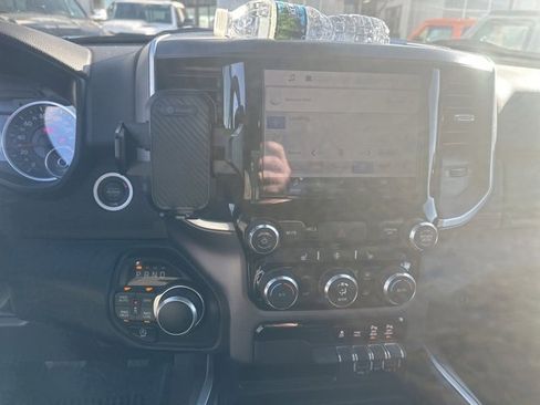 Used 2022 RAM 1500 Big Horn image 18